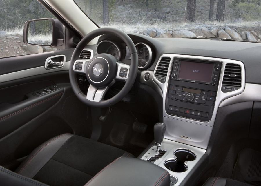  Jeep Grand Cherokee Trailhawk 2013 года  (фото 5 из 11)